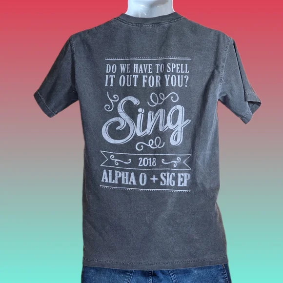 Express Jeans + Comfort Colors T Shirt - Picture 4 of 9